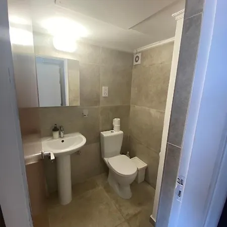 Alex 33 Apartman Lárnaka